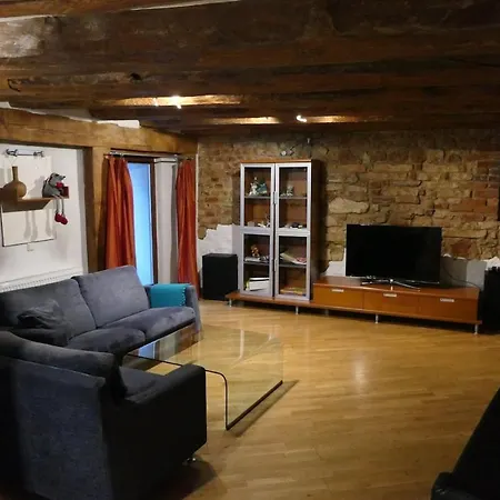 아파트 Vintage Barn One-bedroom Flat 리가