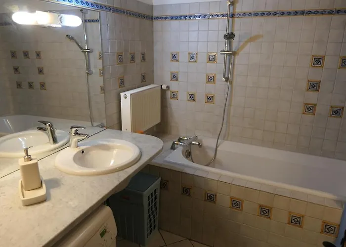 Vintage Barn One-bedroom Flat