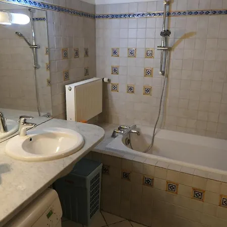 Vintage Barn One-bedroom Flat